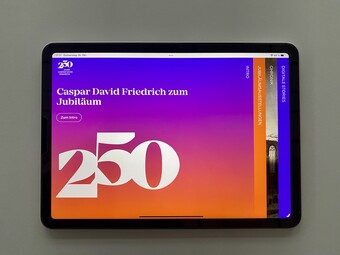 cdf_webportal_startseite_auf_dem_tablet_ii.jpg