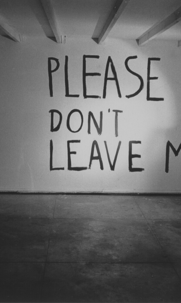 Bas Jan Ader (1942–1975) Please Don’t Leave Me, 1969 © The Estate of Bas Jan Ader / Mary Sue Ader Andersen / VG Bild-Kunst, Bonn 2024. Courtesy of Meliksetian / Briggs, Dallas