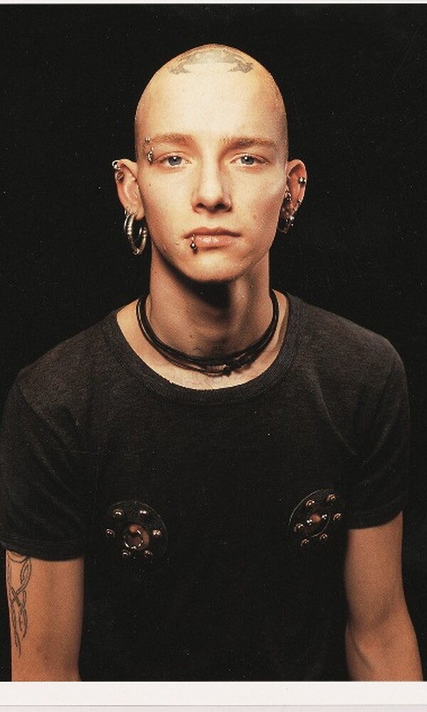 Bernhard Prinz (*1953), Ohne Titel (Pierced), 1995, Fotografie, Dauerleihgabe der F. und W. Stiftung für zeitgenössische Kunst in der Hamburger Kunsthalle